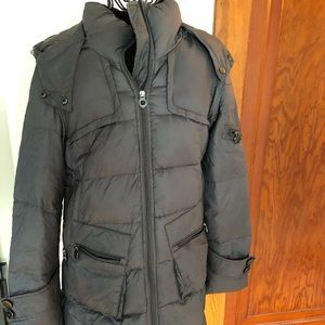 Mid-length down jacket